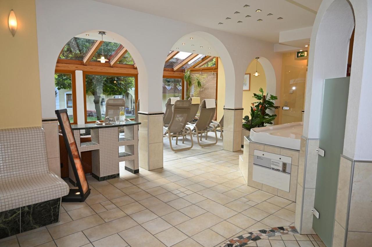 Ferienparadies Truppe Velden am Woerthersee Exterior photo