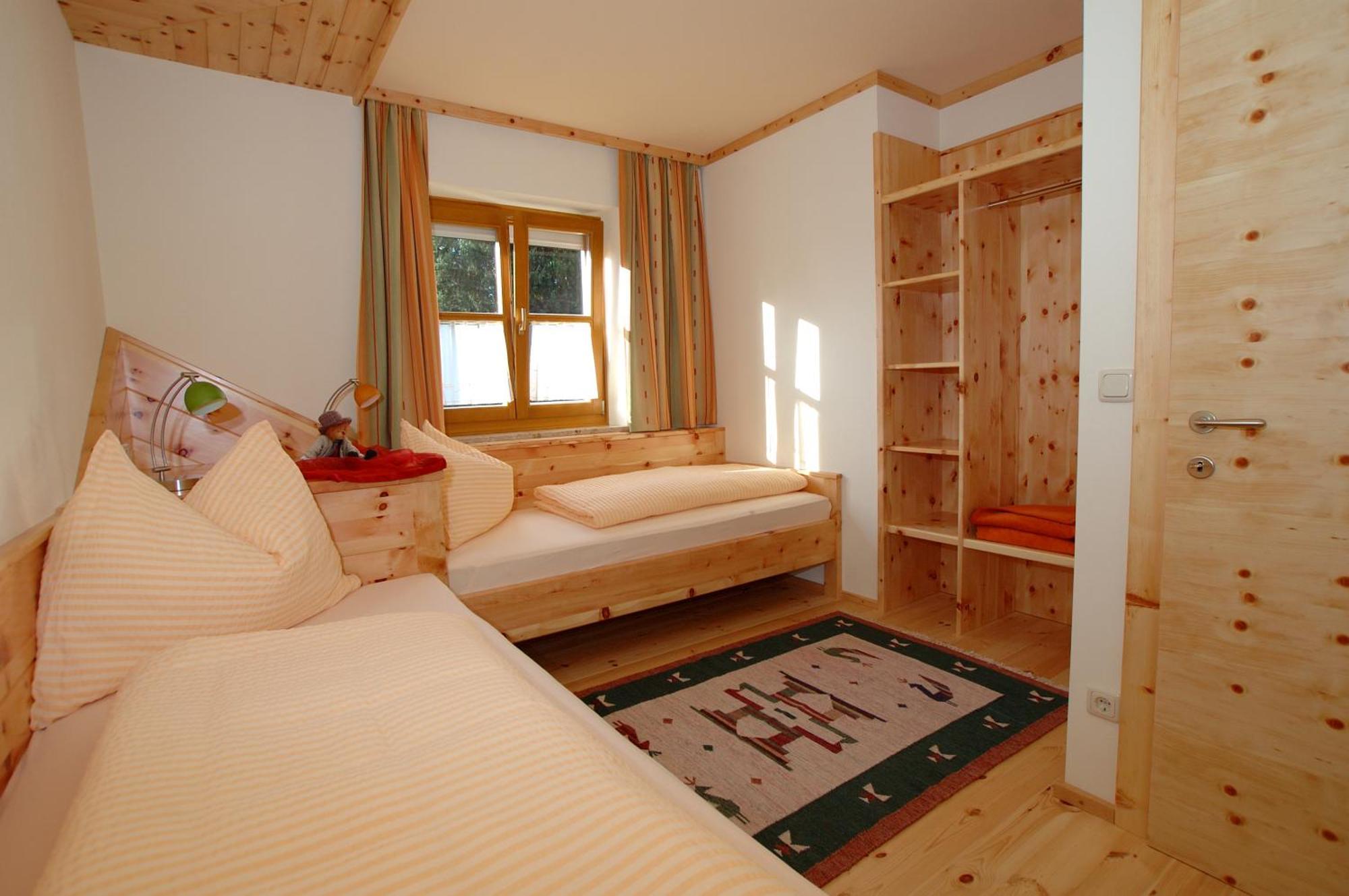 Ferienparadies Truppe Velden am Woerthersee Exterior photo
